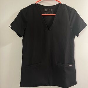 Figs Black Scrub Top